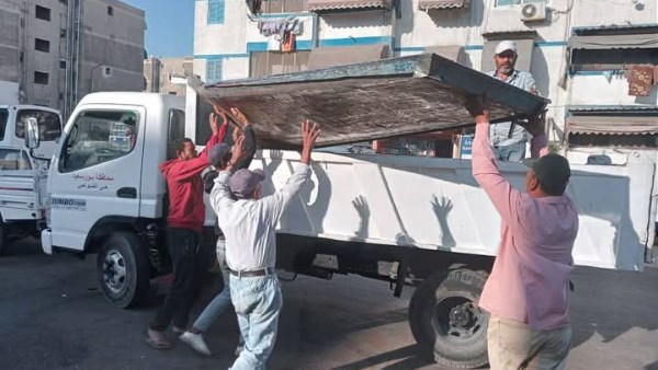 حملات موسعة بزهور بورسعيد لإزالة الإشغالات والتعديات