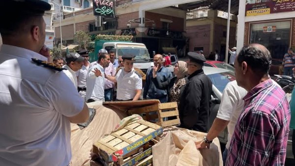 لتحقيق السيولة المرورية .. حملات مكثفة لإزالة الإشغالات في بورسعيد