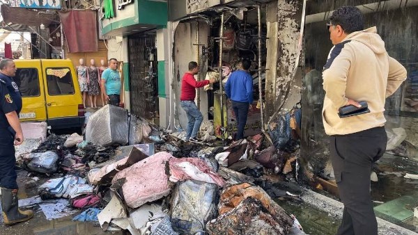 الحماية المدنية تسيطر على حريق بمحل تجاري بشارع الجيش في بورسعيد دون إصابات