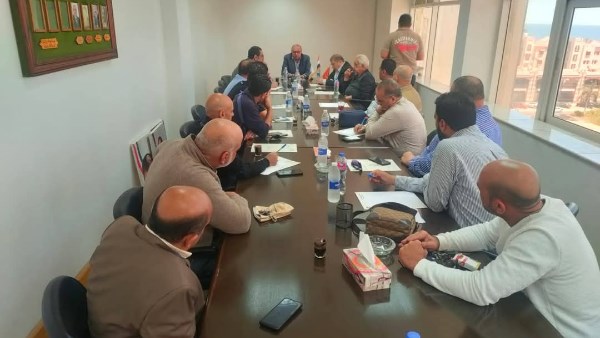 غرفة بورسعيد التجارية تناقش أزمة  أصحاب شركات الأشغال البحرية