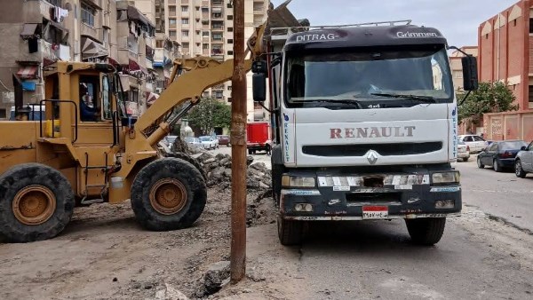 متابعة أعمال تطوير ورفع كفاءة شارع الإمام محمد عبده ببورسعيد