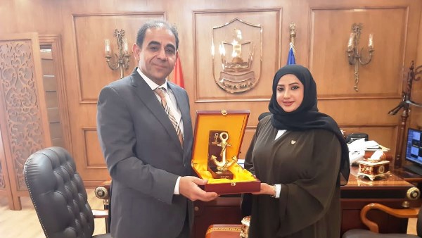 رئيس جامعة بورسعيد يستقبل المستشارة الثقافية لسفارة مملكة البحرين بالقاهرة