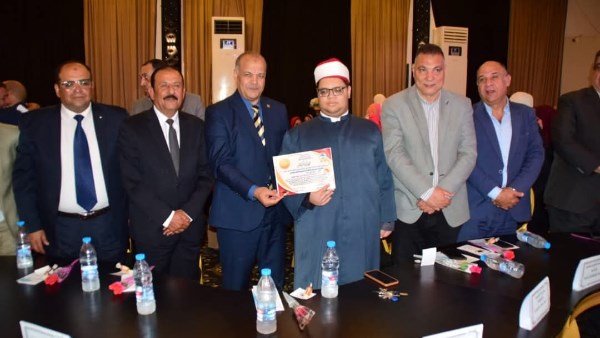 تعليم بورسعيد تحتفل برواد التميز