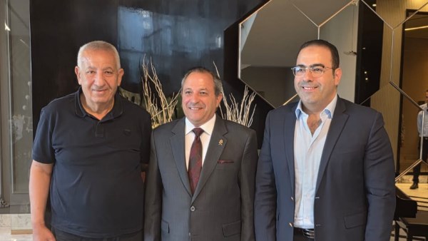 عودة كامل أبو على 