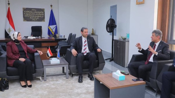 محافظ دمياط 