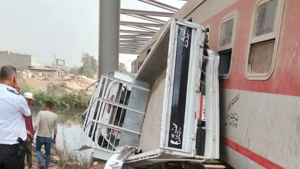 تصادم قطار