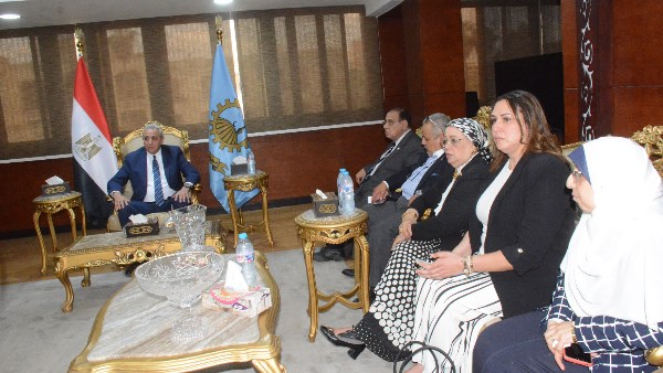 محافظ الغربية 