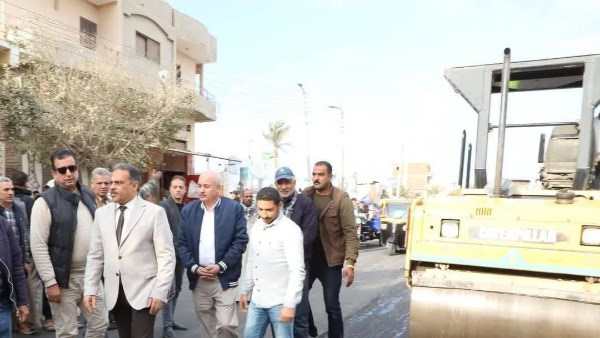 بتكلفة 29 مليون جنيه.. محافظ الشرقية يتابع نسب تنفيذ المشروعات الخدمية بأبوحماد