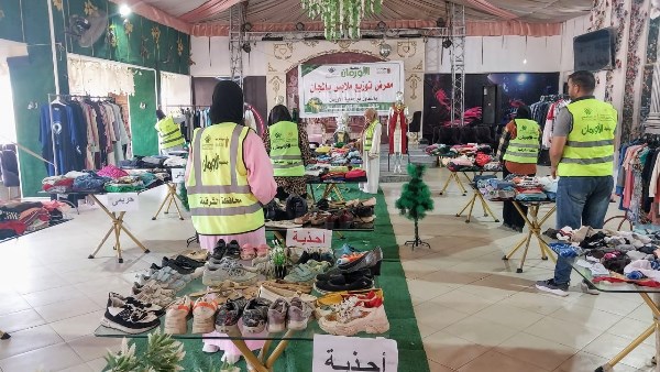 أورمان الشرقية تنظم معرض ملابس لدعم 586 أسرة بمركز الحسينية