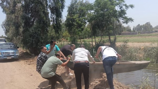ضبط مراكب صيد مخالفة خلال حملات تفتيشية علي المجاري المائية في الشرقية