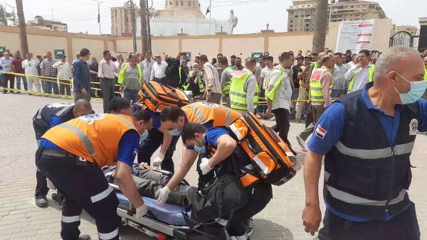 إنذار حريق وهمي.. تجربة إخلاء ناجحة بمجلس مدينة كفر الشيخ | صور
