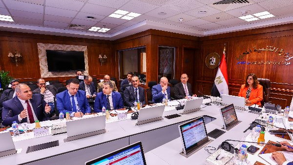 اجتماع وزيرة التنمية المحلية