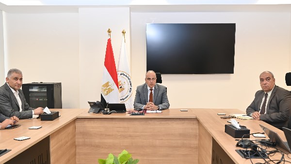 وزير الري