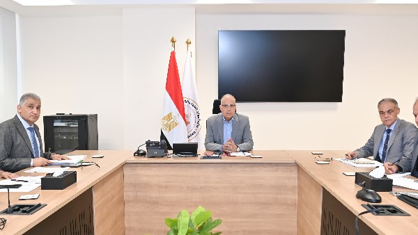 وزير الري