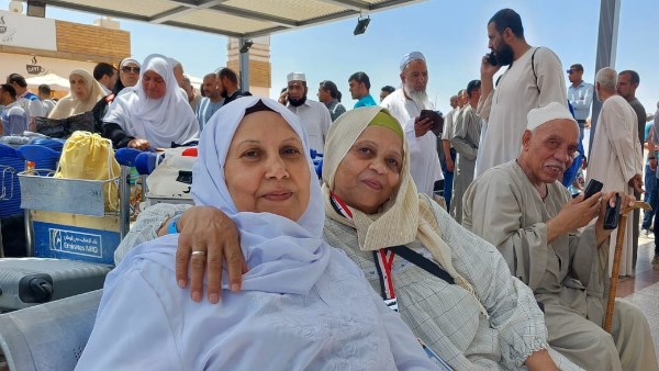 اليوم.. احتفالية في مطار القاهرة لوداع أولى أفواج حجاج بيت الله الحرام