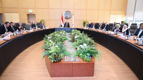 لقاء اليوم 