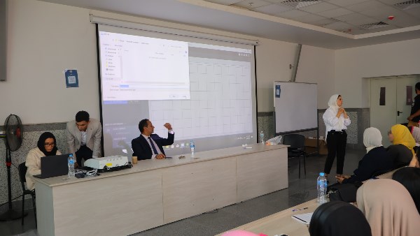 علوم حلوان الأهلية تنظم ورشة عمل لتدريب طلابها على أحدث الأجهزة العلمية
