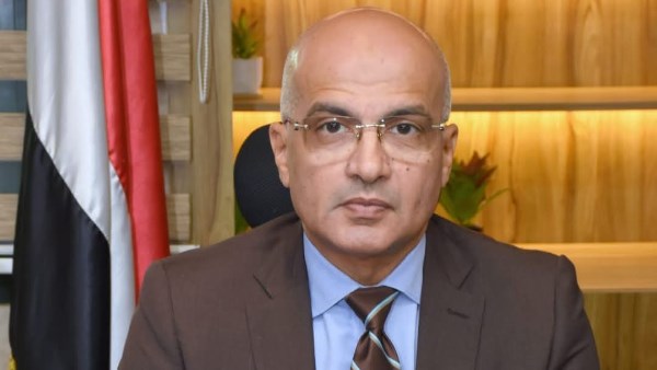 رئيس جامعة عين شمس
