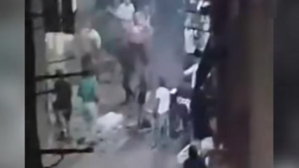 بسبب معاكسة سيدة .. إطلاق نار في مشاجرة ببولاق الدكرور| فيديو