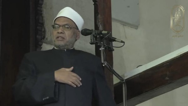 الدكتور عبدالفتاح العواري