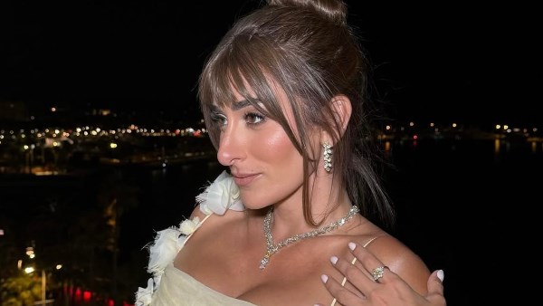 أمينة خليل تتألق بإطلالة بسيطة وناعمة في أحدث ظهور على إنستجرام