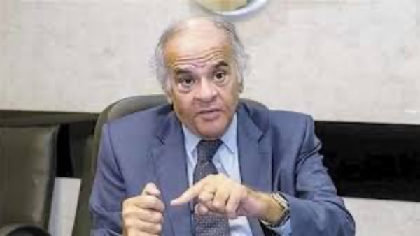 ممدوح عباس يهاجم من يحاولون ابتزاز الزمالك ويوجه رسالة للاعبين