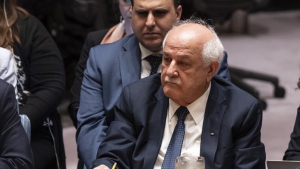 مندوب فلسطين في مجلس الأمن رياض منصور