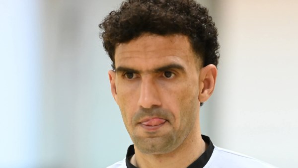 عقب أزمة تحويله للتحقيق .. محمد عواد يشارك في مران الزمالك