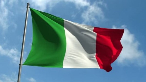 إيطاليا 