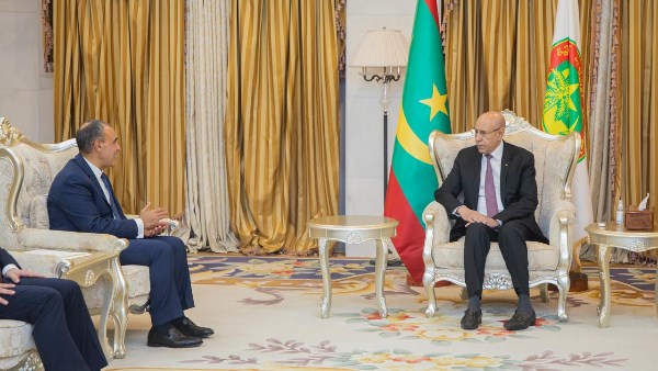وزير الخارجية يلتقي الرئيس الموريتاني