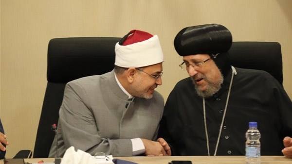 الأنبا ارميا ورئيس جامعة الأزهر 