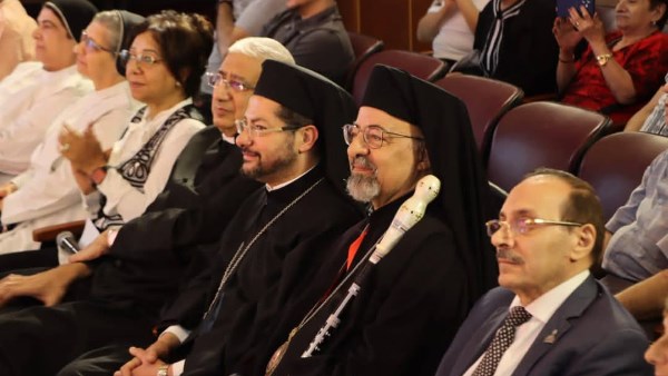 الأنبا إبراهيم إسحق 