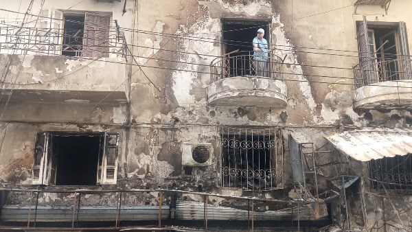 إصابات وخسائر كبيرة.. حريق هائل في مصنع حلويات شهير بالدقهلية| صور