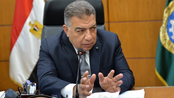 محافظ الدقهلية يكلف لجنة فنية للمرور والمعاينة لمواقع إنشاء المشروعات الاستثمارية