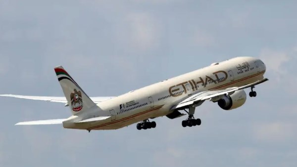 إلغاء رحلات شركات الطيران القطرية والإماراتية إلى باكستان