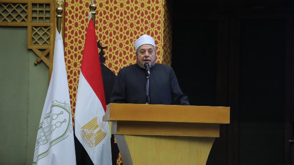 الشيخ أيمن عبد الغني، رئيس قطاع المعاهد الأزهرية