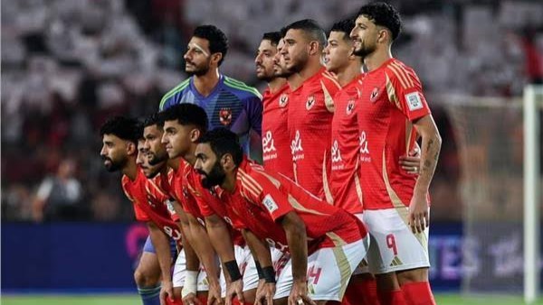 فرمان الخطيب.. الأهلي يحدد بدلاء نجم الفريق ويؤجل حسم مصير ه لنهاية الدوري