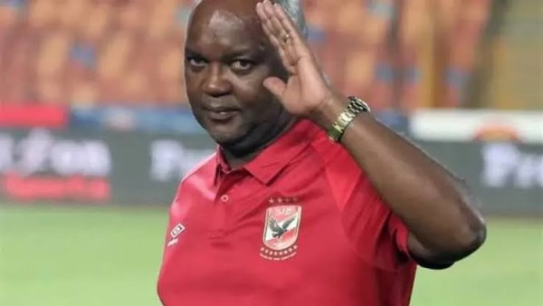 توجيه الشكر للرمادي.. موسيماني يتفوق على موكوينا ويقترب من قيادة الزمالك