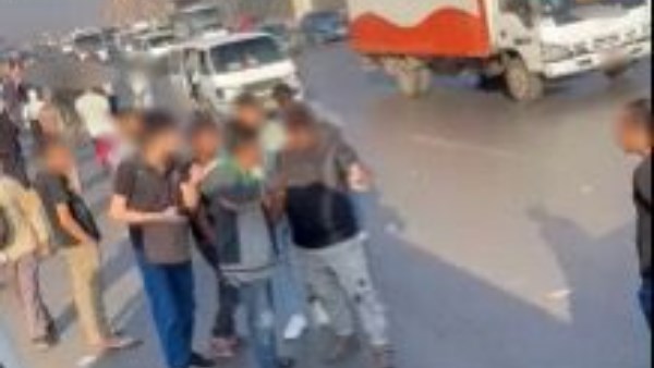 القبض على شخصين يفرضان إتاوات على سائقى الأتوبيسات بالقليوبية| فيديو