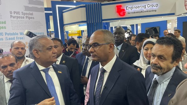 نائب وزير الإسكان يفتتح معرض وتريكس التاسع لمعالجة وتنقية المياه