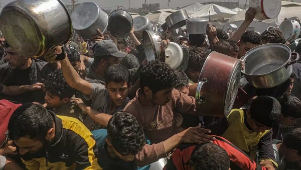 غزة تحت الحصار.. مأساة إنسانية تتفاقم والمجتمع الدولي أمام اختبار الأخلاق