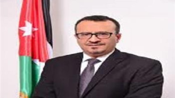  نائب رئيس مجلس مفوضي هيئة تنظيم قطاع الاتصالات وأمينها العام الدكتور نائل العدوان