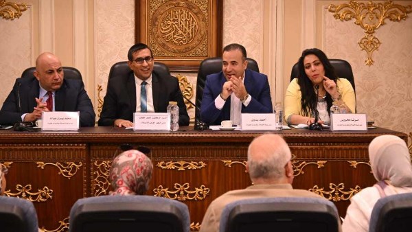 اجتماع اللجنة 