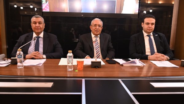 لجنة الخطة 