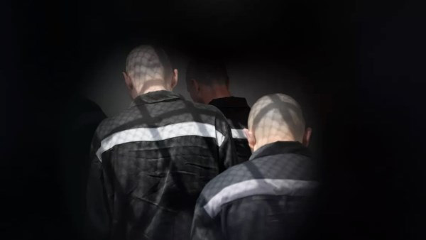 تبادل الأسرى