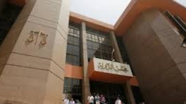 نظر الطعن على قرارات منع الفقرات التحليلة وتحديد مدة البرامج الرياضية