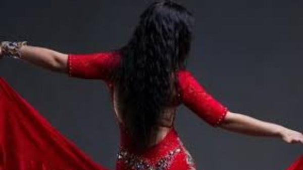 مفاجأة يكشفها تقرير المعمل الكيماوي في ضبط مخدرات بحوزة راقصة شهيرة  