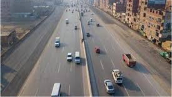 الحالة المرورية بطرق وكباري القاهرة والجيزة.. اليوم