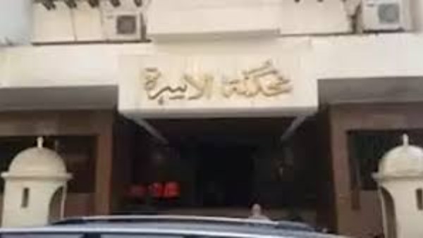 ميسور الحال.. زوجة تطالب بنفقة طفليها وبدل فرش وغطا أمام الأسرة 