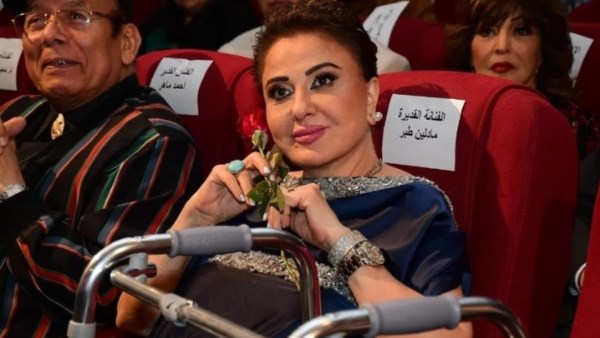 الفنانة مادلين طبر 